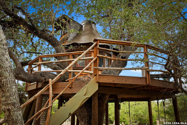 Image 91 of 113 For 11418 Anaqua Springs