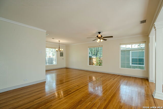 Image 12 of 57 For 227 Devonshire Dr