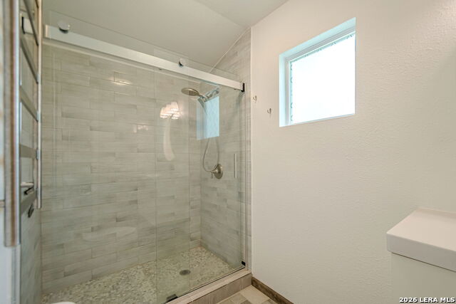 Image 48 of 57 For 227 Devonshire Dr