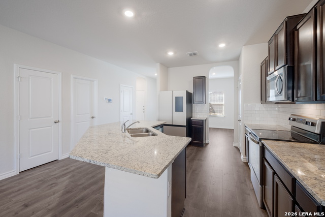 Image 4 of 15 For 2926 Wentwood