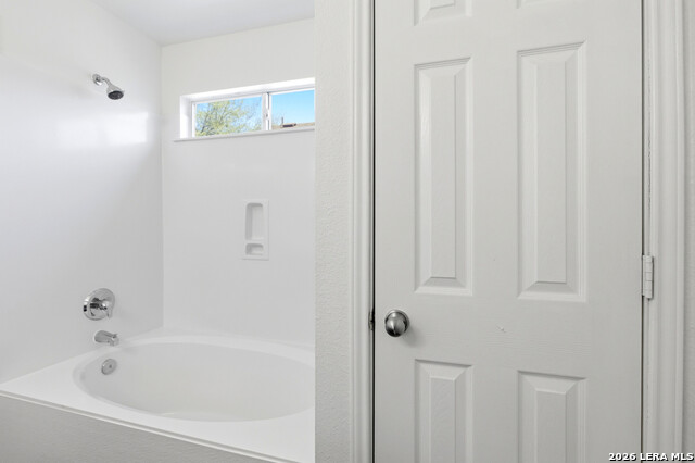 Image 16 of 24 For 6611 Walnut Valley