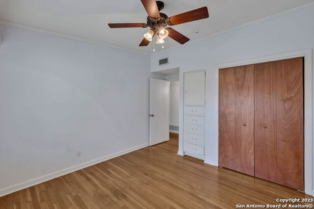 Image 9 of 15 For 414 Laramie Dr