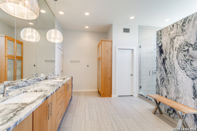 Image 29 of 42 For 27359 Smithson Valley