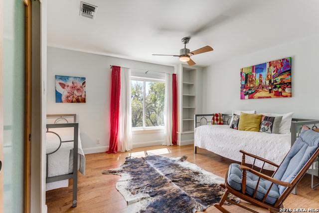 Image 34 of 42 For 27359 Smithson Valley