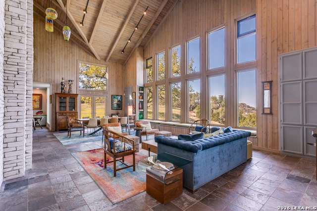 Image 5 of 42 For 27359 Smithson Valley