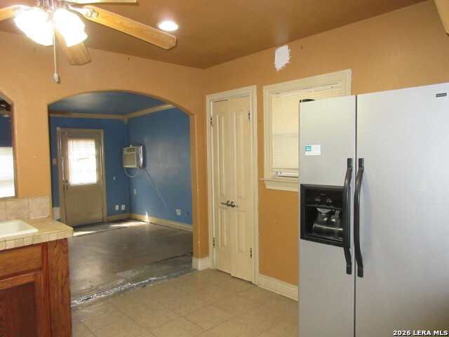 Image 11 of 26 For 1210 Mccauley