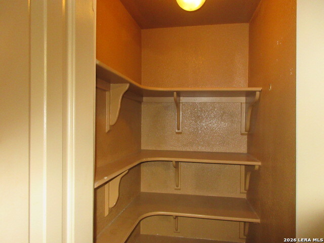 Image 13 of 26 For 1210 Mccauley