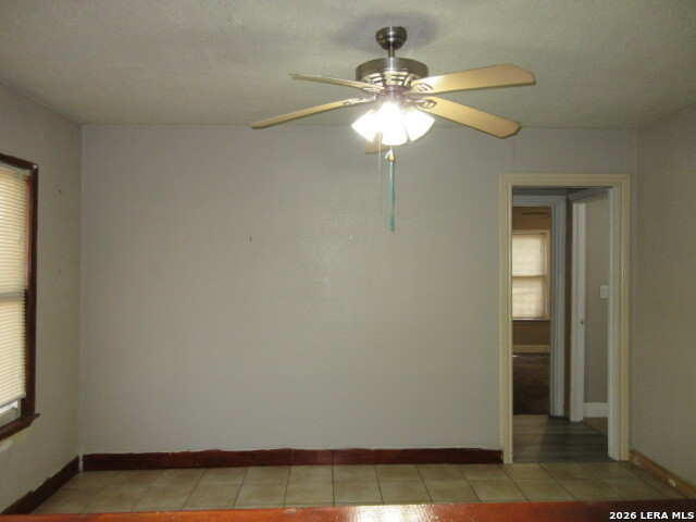 Image 18 of 26 For 1210 Mccauley