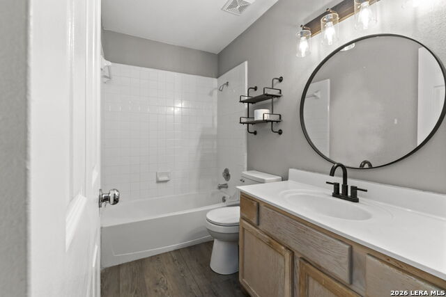 Image 26 of 30 For 10431 Mustang