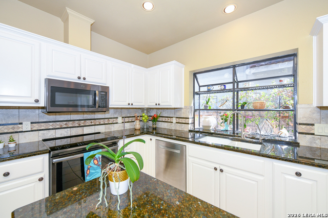 Image 10 of 34 For 714 Sweetbrush