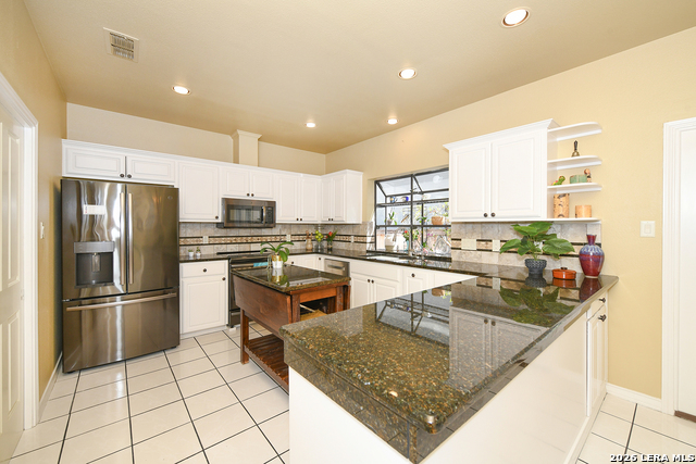 Image 15 of 34 For 714 Sweetbrush