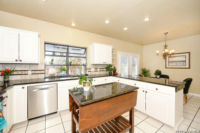 Image 8 of 34 For 714 Sweetbrush