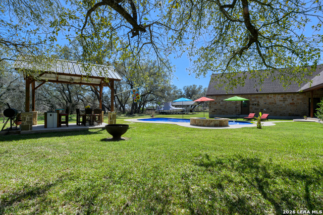 Details for 204 Fawn  , Floresville, TX 78114