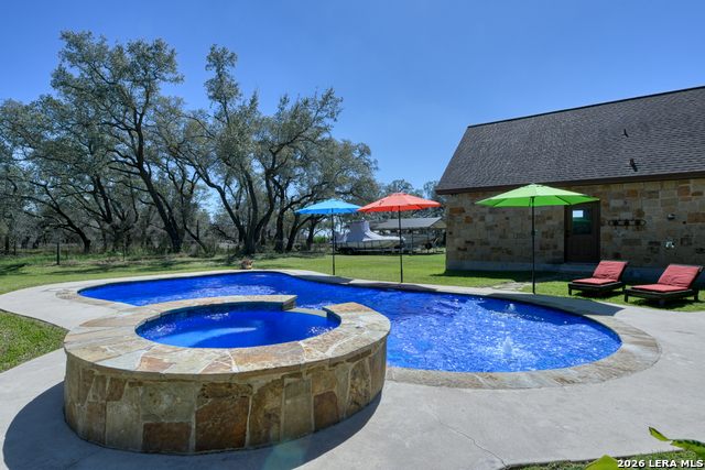 Image 30 of 36 For 204 Fawn  