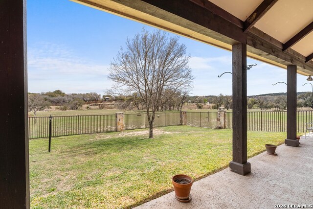 Listing photo id 5 for 221 Cypress Estates