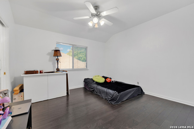 Image 25 of 40 For 9215 Tay Dr  