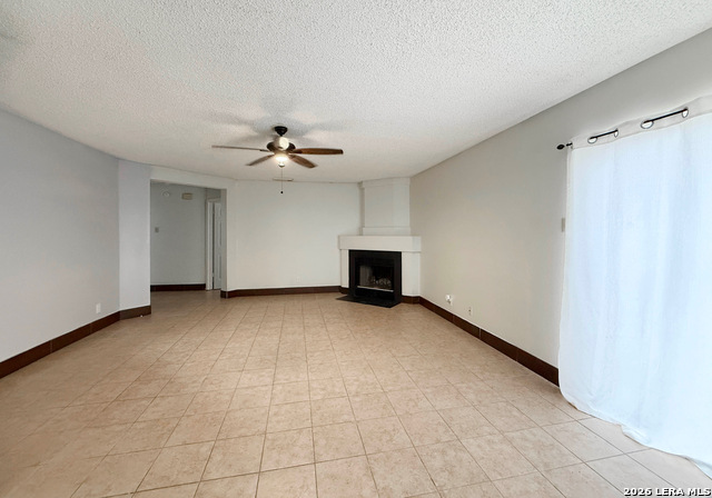 Image 11 of 26 For 7303 Roveen  