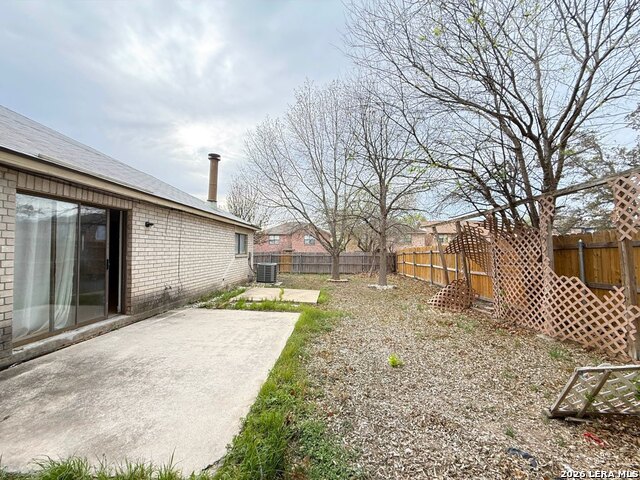 Image 25 of 26 For 7303 Roveen  