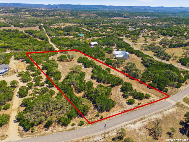 Details for 748 Bear Springs Trails, Pipe Creek, TX 78063