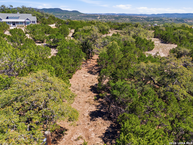 Image 19 of 26 For 748 Bear Springs Trails