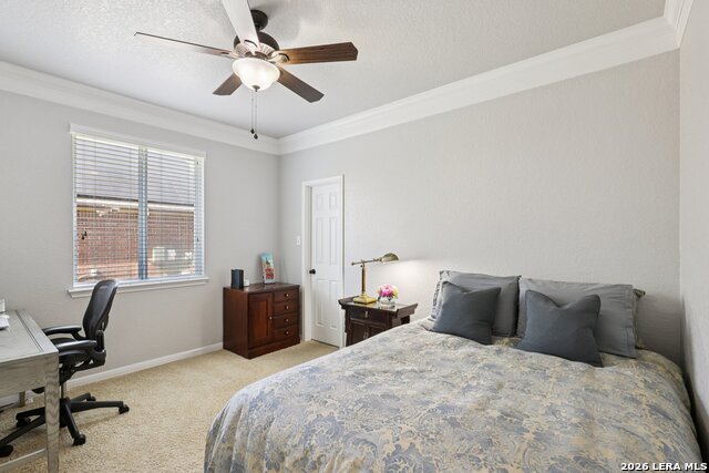 Listing photo id 27 for 609 Oakmont Way