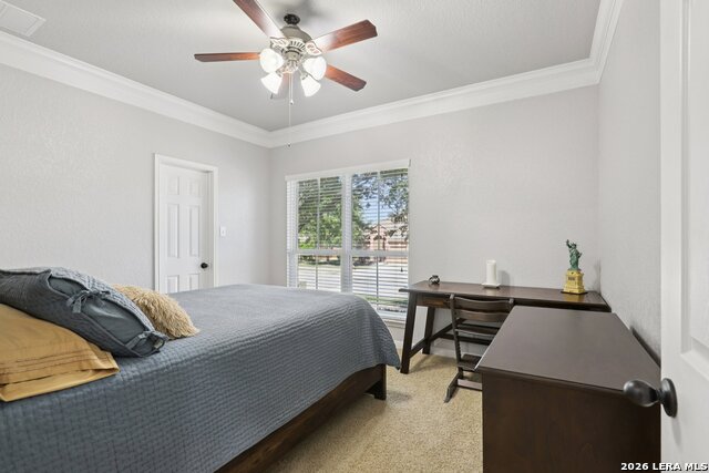 Listing photo id 38 for 609 Oakmont Way