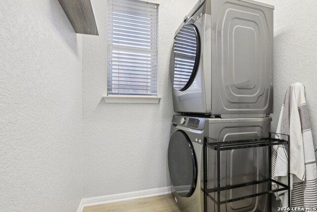 Listing photo id 39 for 609 Oakmont Way