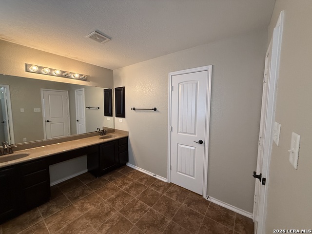 Image 30 of 36 For 4523 Orchard Rim