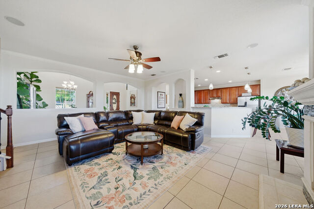 Image 16 of 64 For 3923 Forsythia