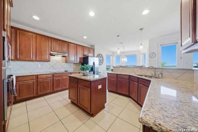 Image 18 of 64 For 3923 Forsythia