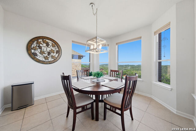 Image 24 of 64 For 3923 Forsythia