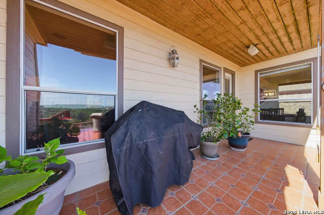 Image 44 of 64 For 3923 Forsythia