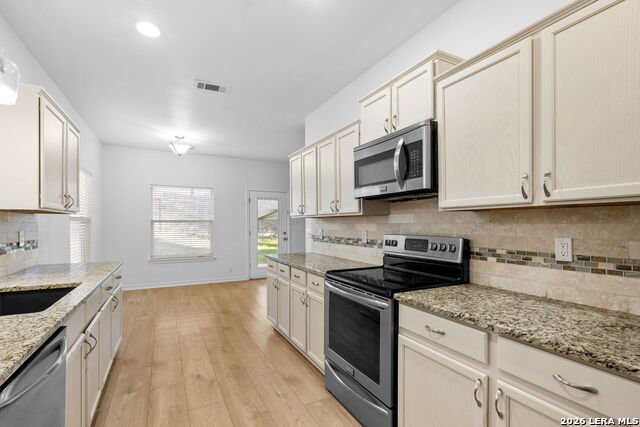 Image 14 of 27 For 20035 Horizon Blf