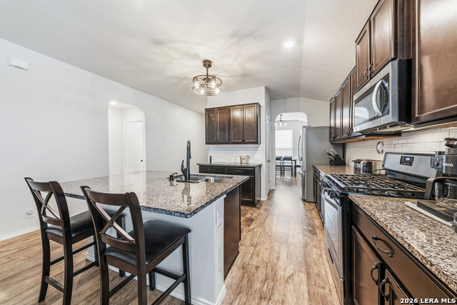 Image 13 of 28 For 6203 Tadpole Bluff