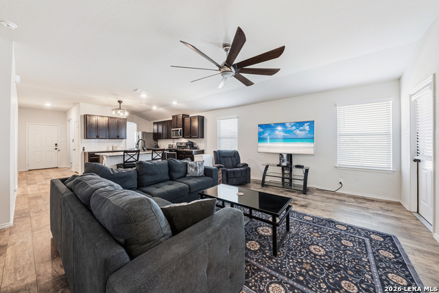 Image 8 of 28 For 6203 Tadpole Bluff