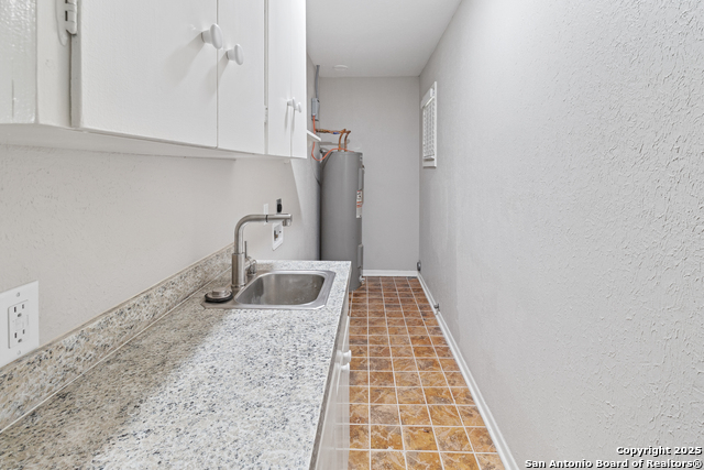 Image 30 of 33 For 510 Inez E 