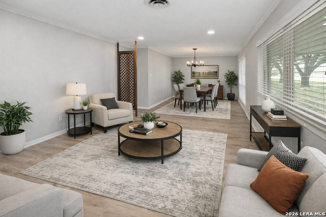 Image 5 of 33 For 510 Inez E 