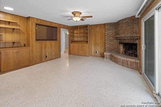 Image 9 of 33 For 510 Inez E 