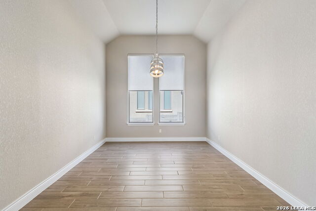 Image 12 of 27 For 543 Orchard  