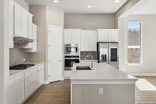 Image 16 of 27 For 543 Orchard  