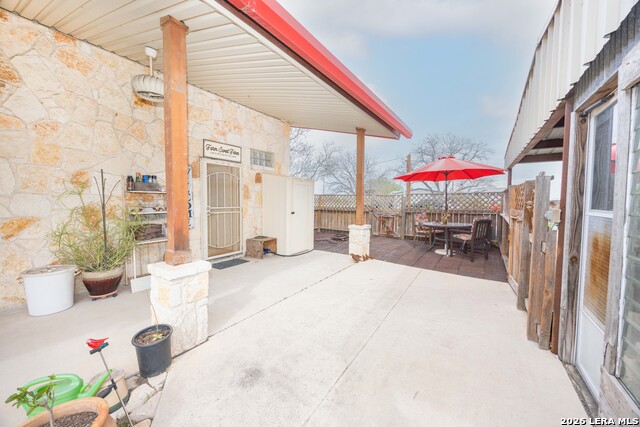 Image 14 of 44 For 15980 County Road 582