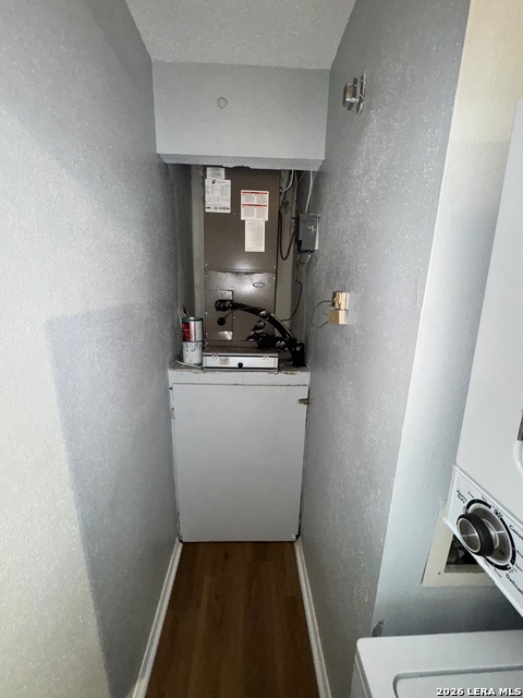 Image 13 of 23 For 4949 Hamilton Wolfe  9201