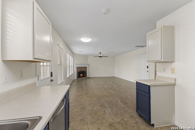 Image 10 of 32 For 4039 Angel Trumpet