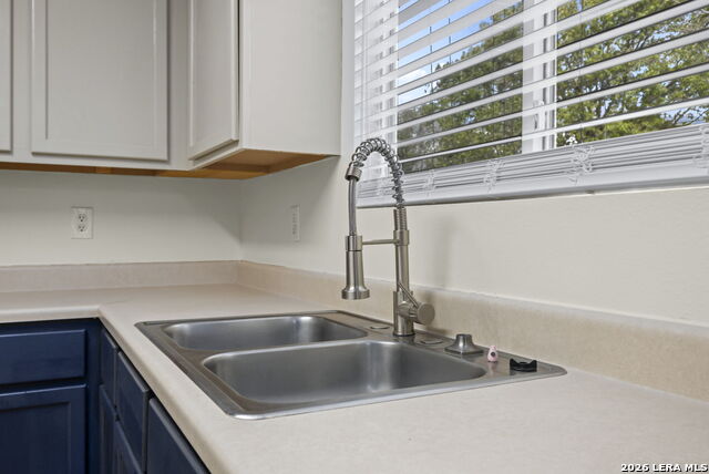 Image 12 of 32 For 4039 Angel Trumpet