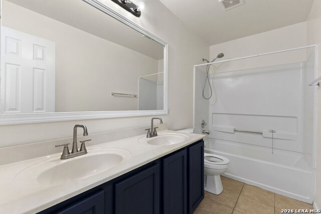 Image 26 of 32 For 4039 Angel Trumpet