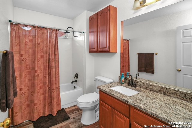 Listing photo id 34 for 2112 Eichman Rd