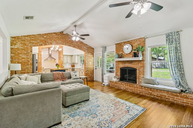 Image 13 of 37 For 15719 Blue Creek St