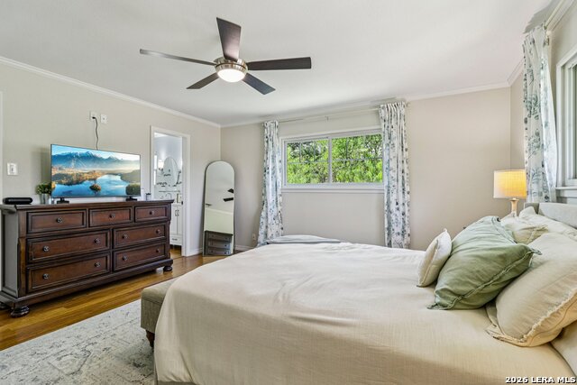 Image 23 of 37 For 15719 Blue Creek St