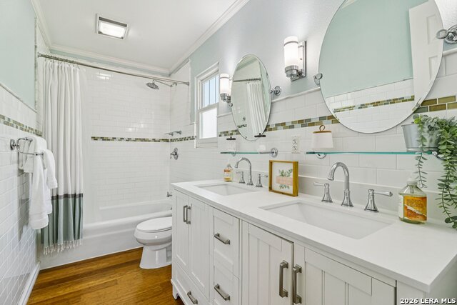 Image 24 of 37 For 15719 Blue Creek St