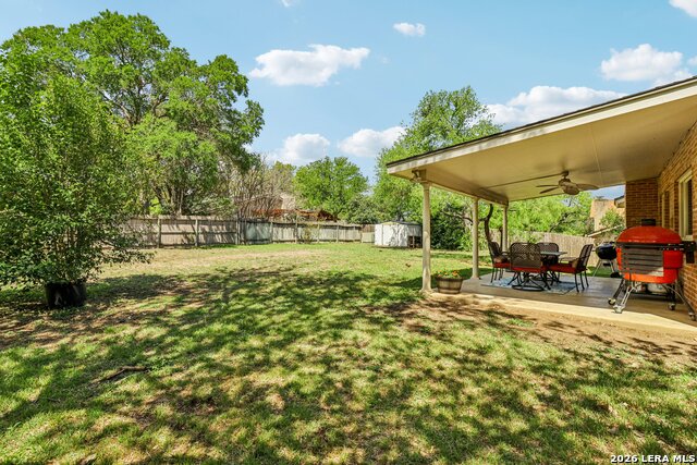 Image 31 of 37 For 15719 Blue Creek St